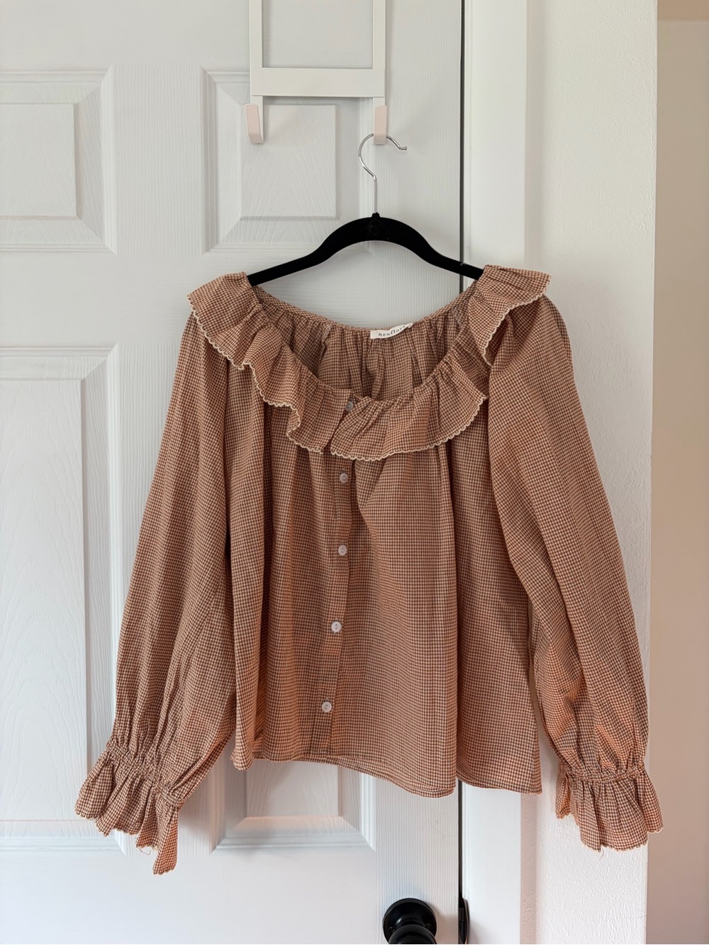 Winnipeg Blouse EUC